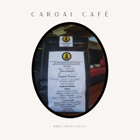 Café tostado en bolsa con válvula desgasificadora. Caroai Café